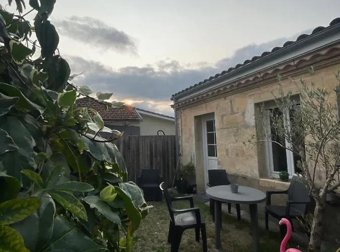 Maison Echoppe Renovee T1 Bis ペサック